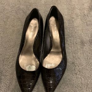 Nine West kitten heel pumps